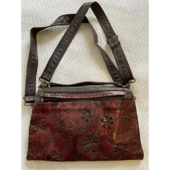 Made In Canada Leather  Flower Daisy Embossed Purse Burgundy Brown Boho Hippie - Picture 1 of 16